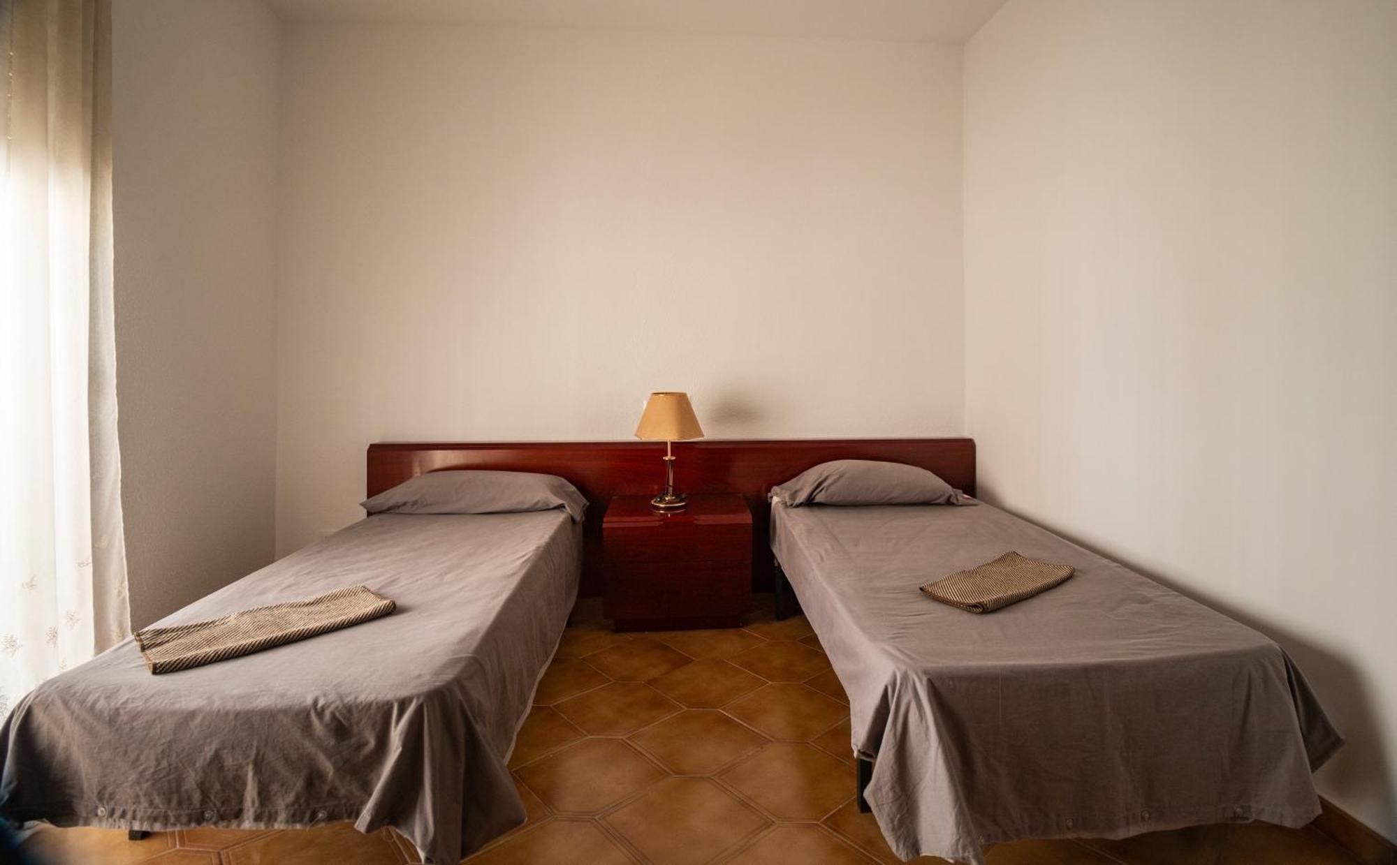 Casa Cal Metge Lägenhet Benissanet Exteriör bild