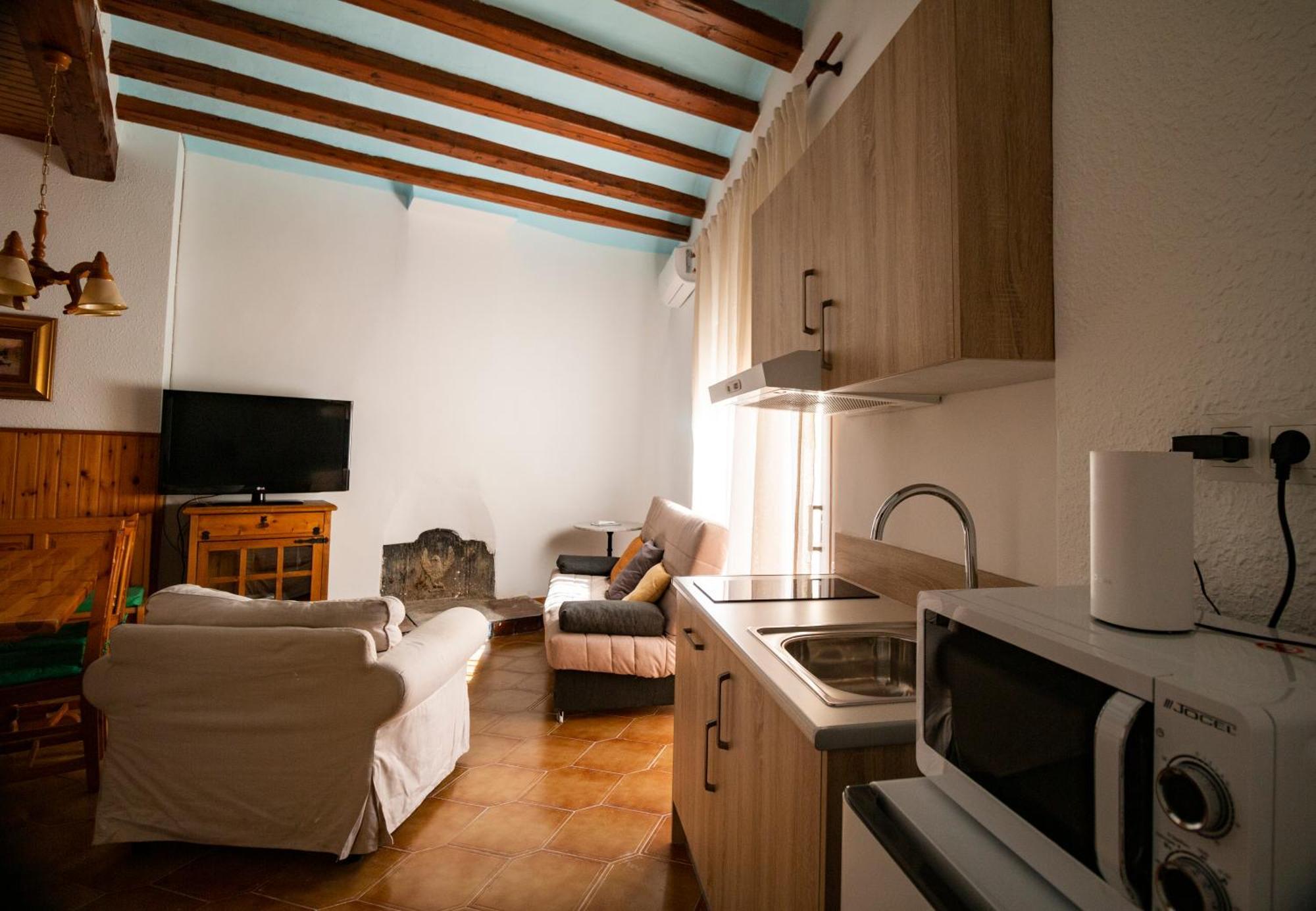 Casa Cal Metge Lägenhet Benissanet Exteriör bild