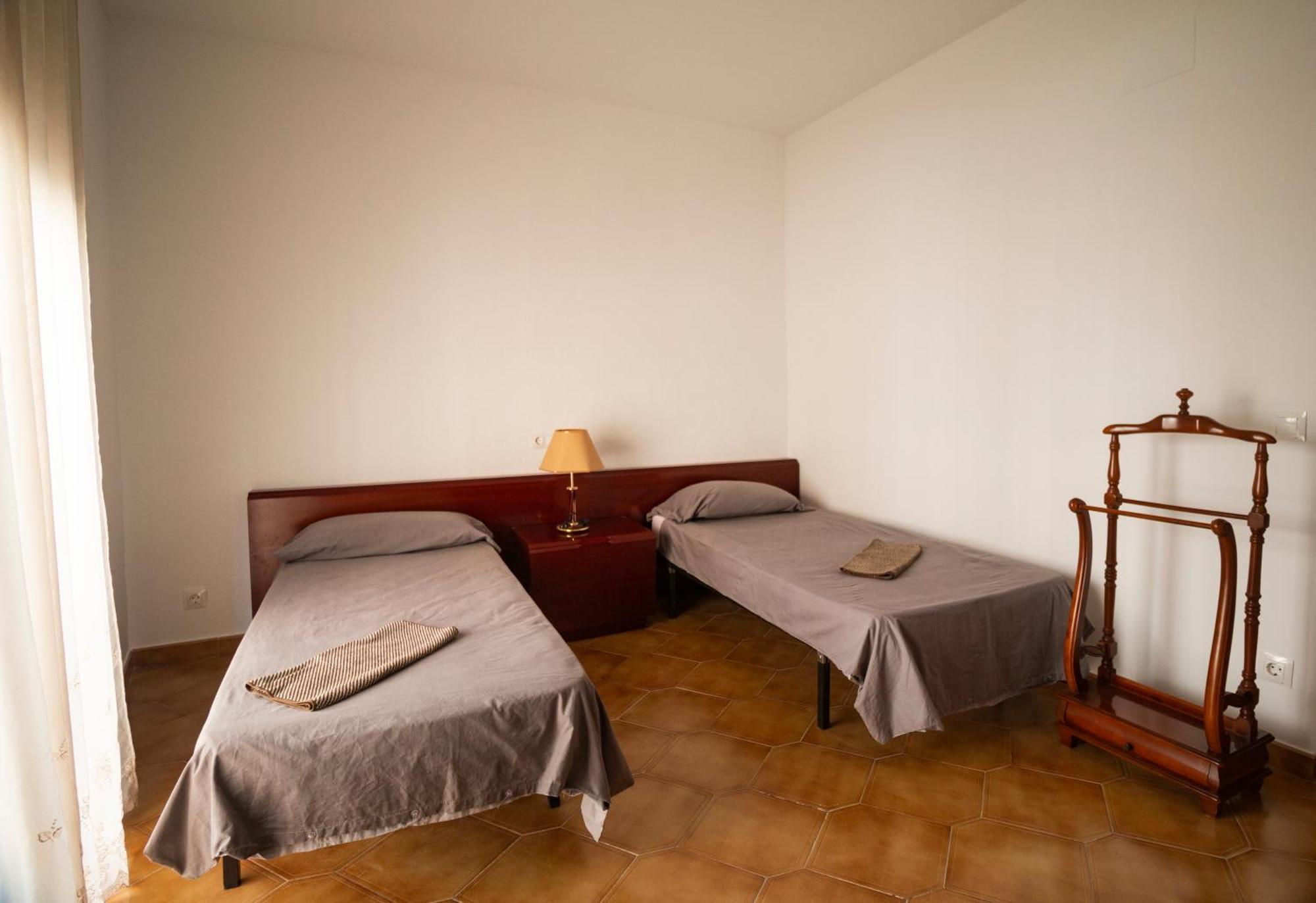 Casa Cal Metge Lägenhet Benissanet Exteriör bild